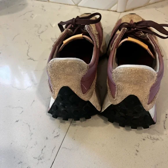 New Balance Pink Black Tan Suede Runner Sneakers - Picture 3 of 4